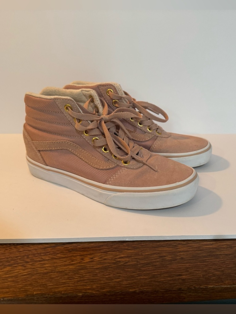 Vans Off the Wall pink high top flat sneakers women’s 6